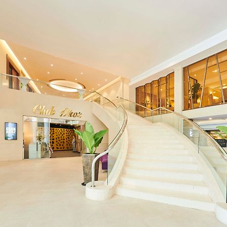 Eastin Grand Hotel Saigon Хошимин Екстериор снимка The lobby of the hotel