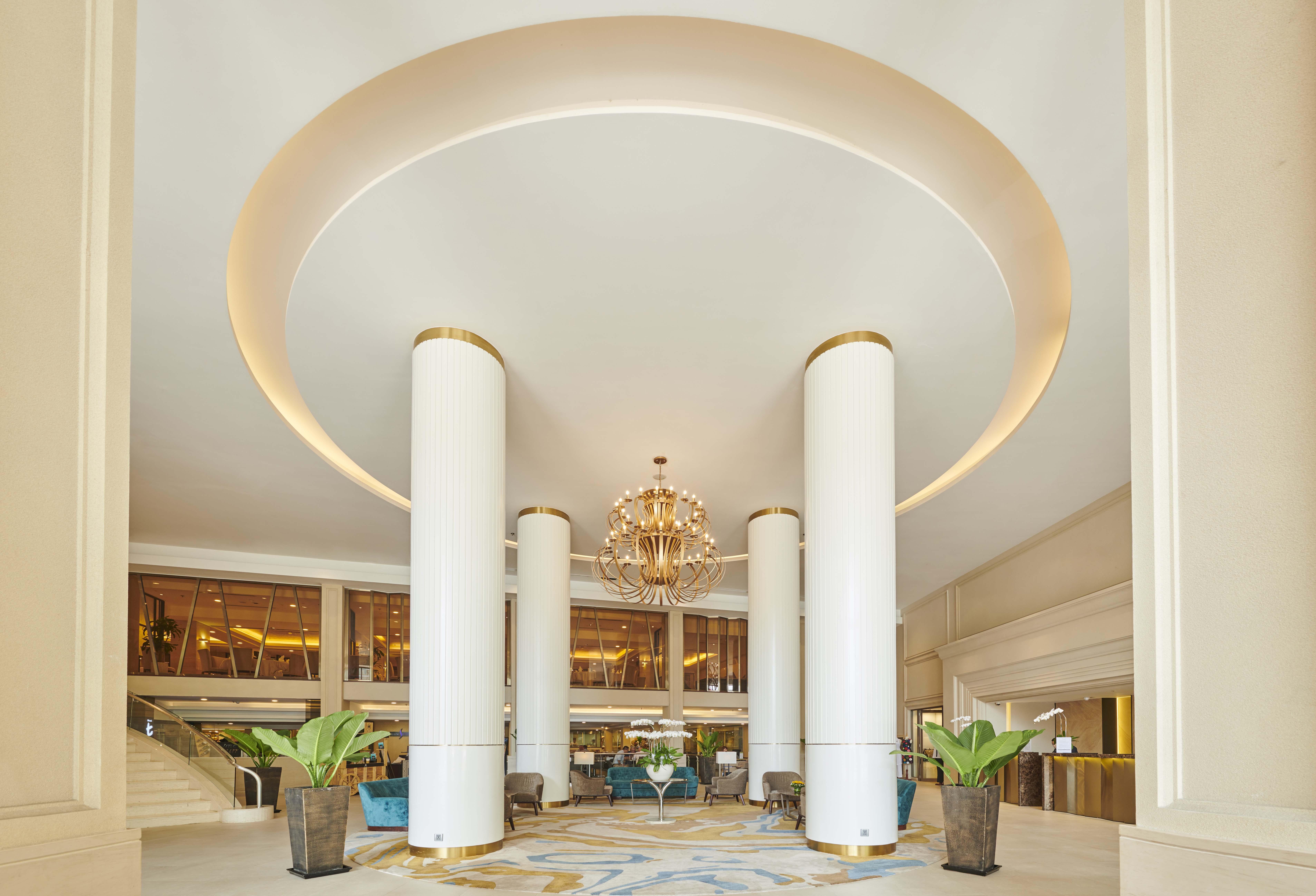 Eastin Grand Hotel Saigon Хошимин Екстериор снимка The lobby of the hotel