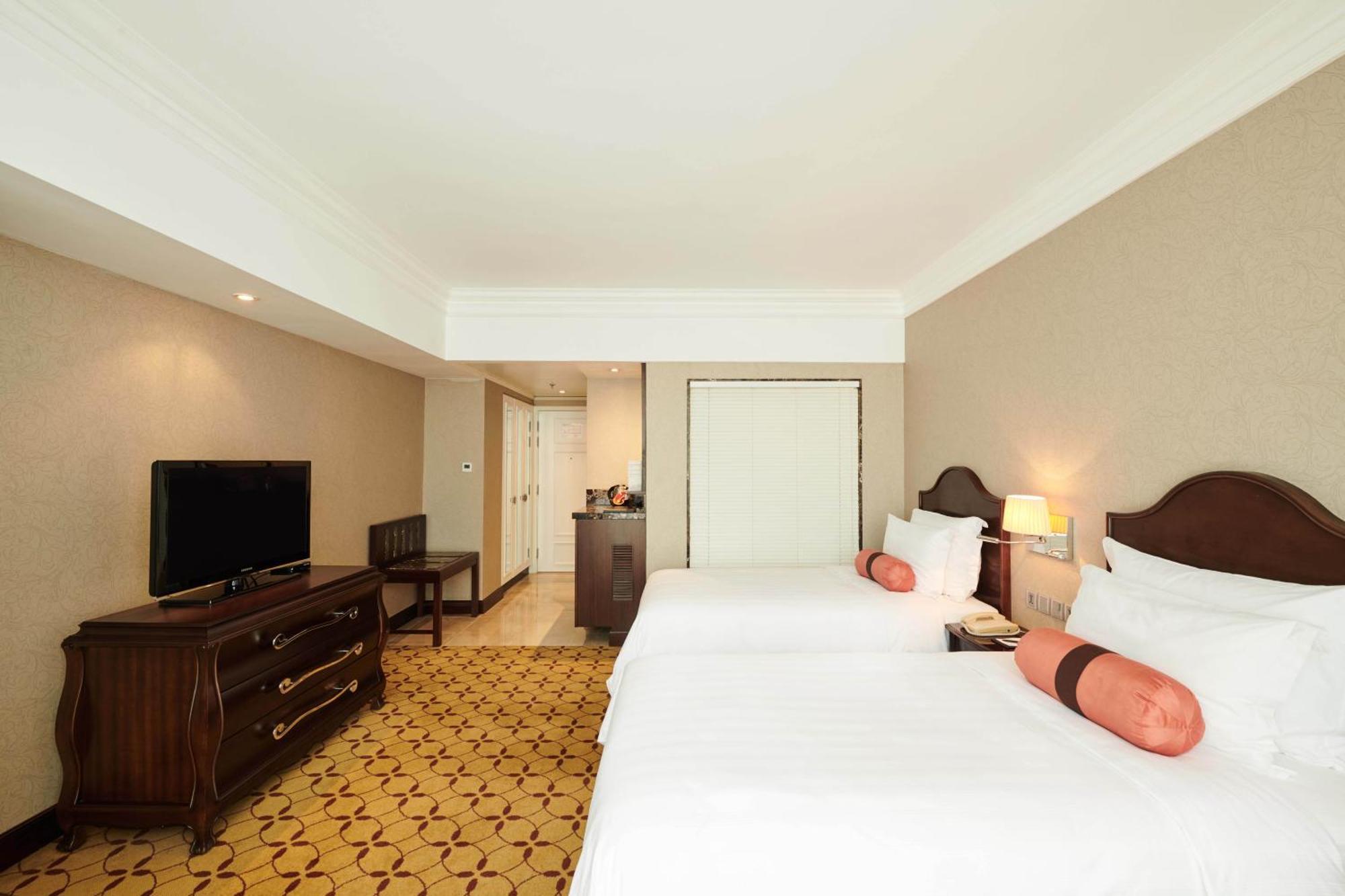 Eastin Grand Hotel Saigon Хошимин Екстериор снимка Deluxe Room